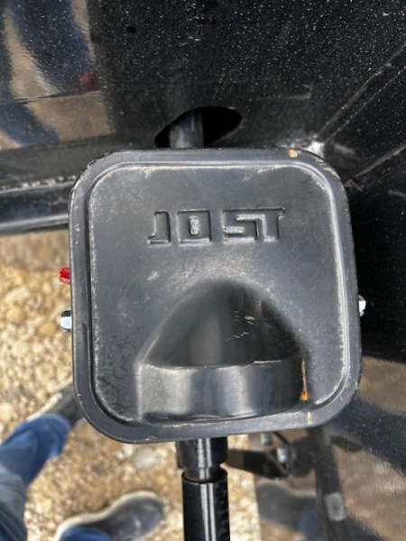 New 2026 MAXX-D LDX 102X32 LOW PRO DECKOVER GN ENGINEERED BEAM AND NECK24K GVWR Equipment Trailer