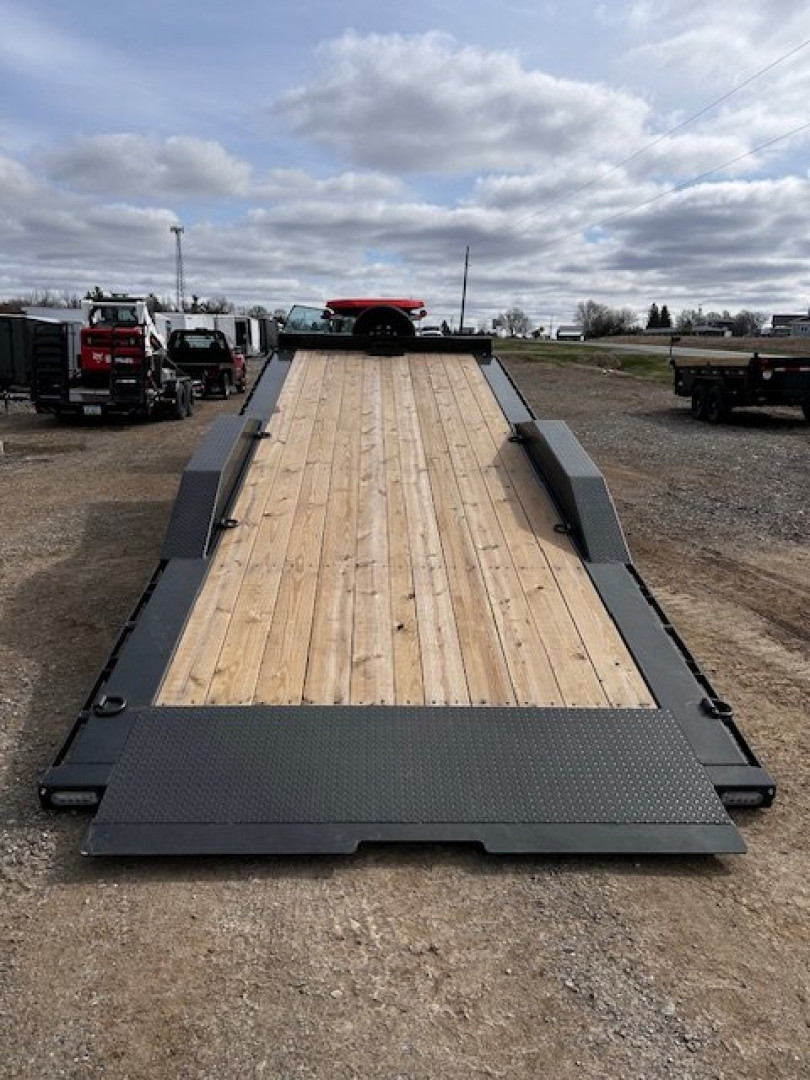New 2025 MAXXD T8X 102X24 17.5k power tilt equipment/car trailer