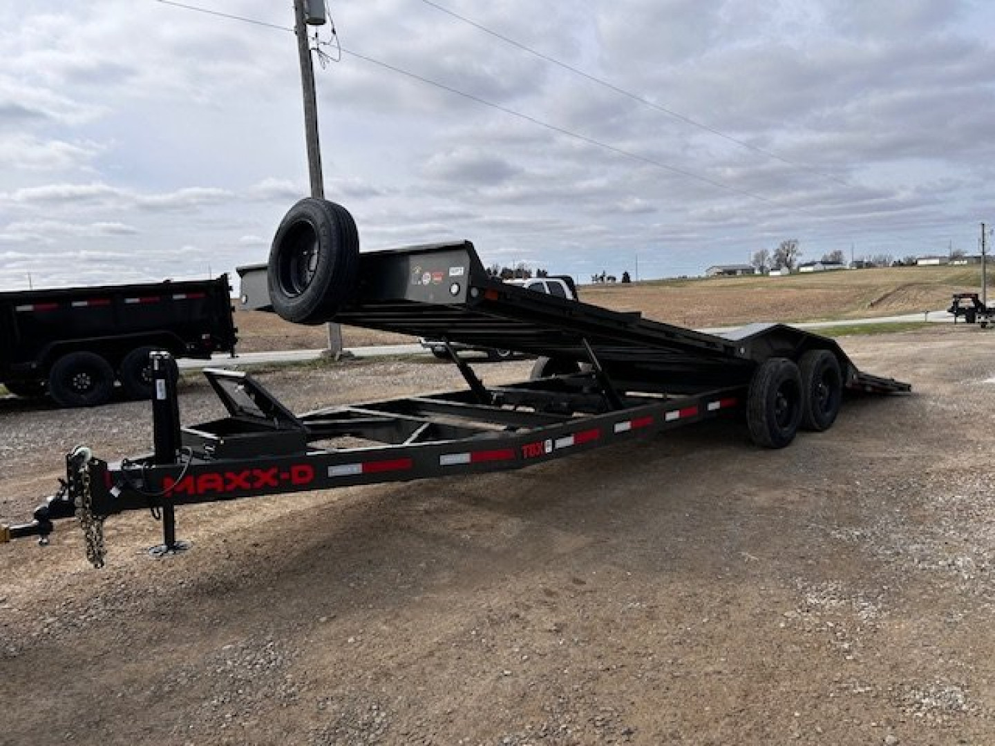 New 2025 MAXXD T8X 102X24 17.5k power tilt equipment/car trailer