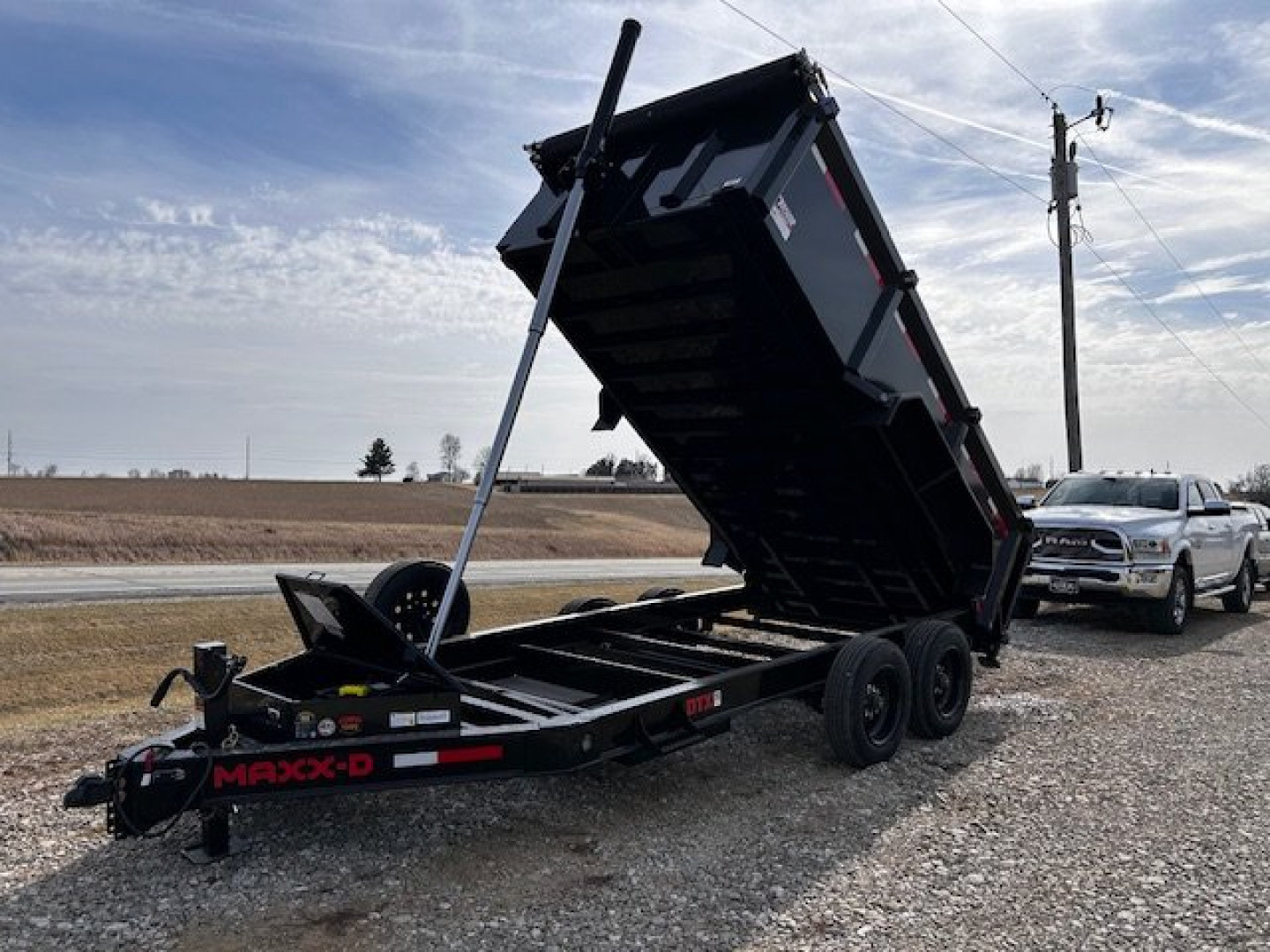 New 2025 MAXXD DTX 83"X14' HD DUMP TRAILER TELESCOPIC HOIST 17.5K GVWR ,3' SIDES WIRELESS Dump Trailer