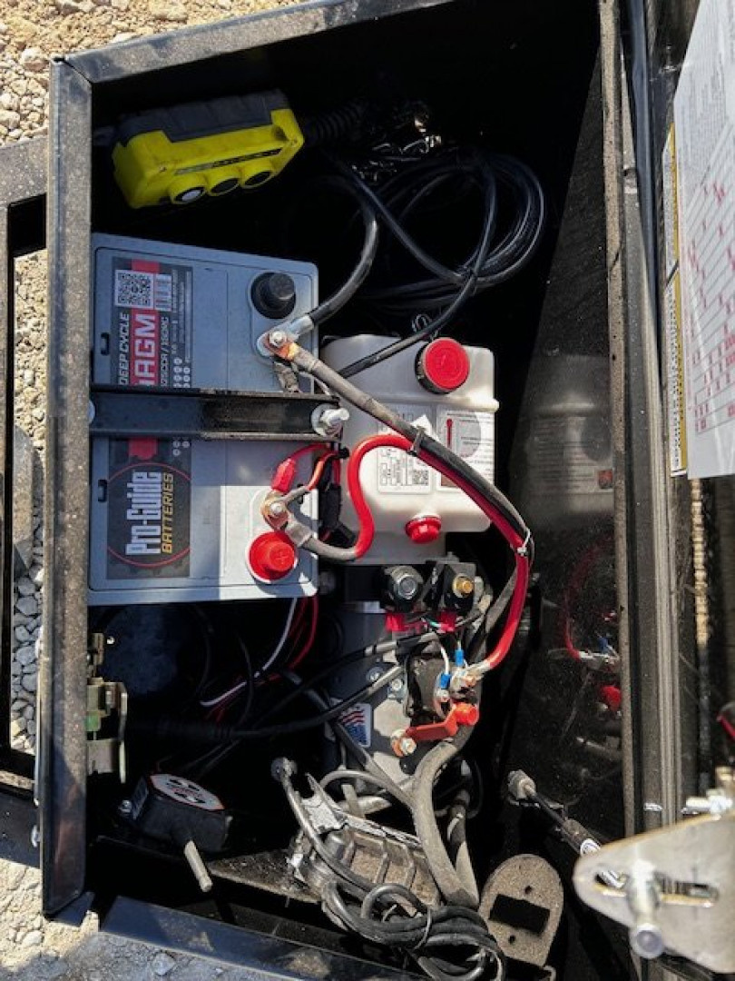 New 2025 MAXXD D7X 72X12 Dump Trailer 14K GVWR WIRELESS KIT/RAMPS/TARP 3' SIDES