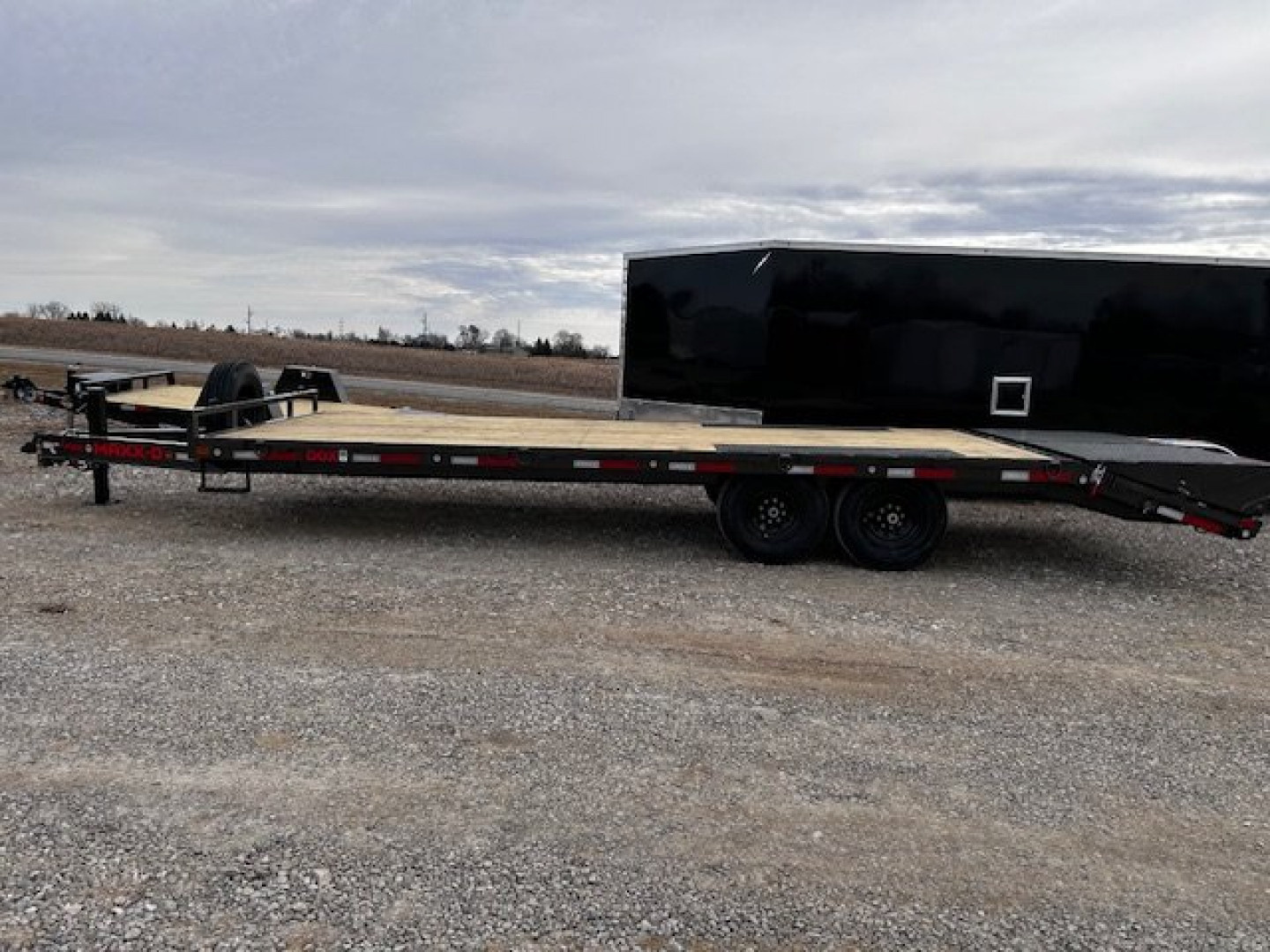 New 2025 MAXXD DOX 102"X24' DECKOVER BUMPER PULL 15.6 K GVWR 14 PLY Equipment Trailer