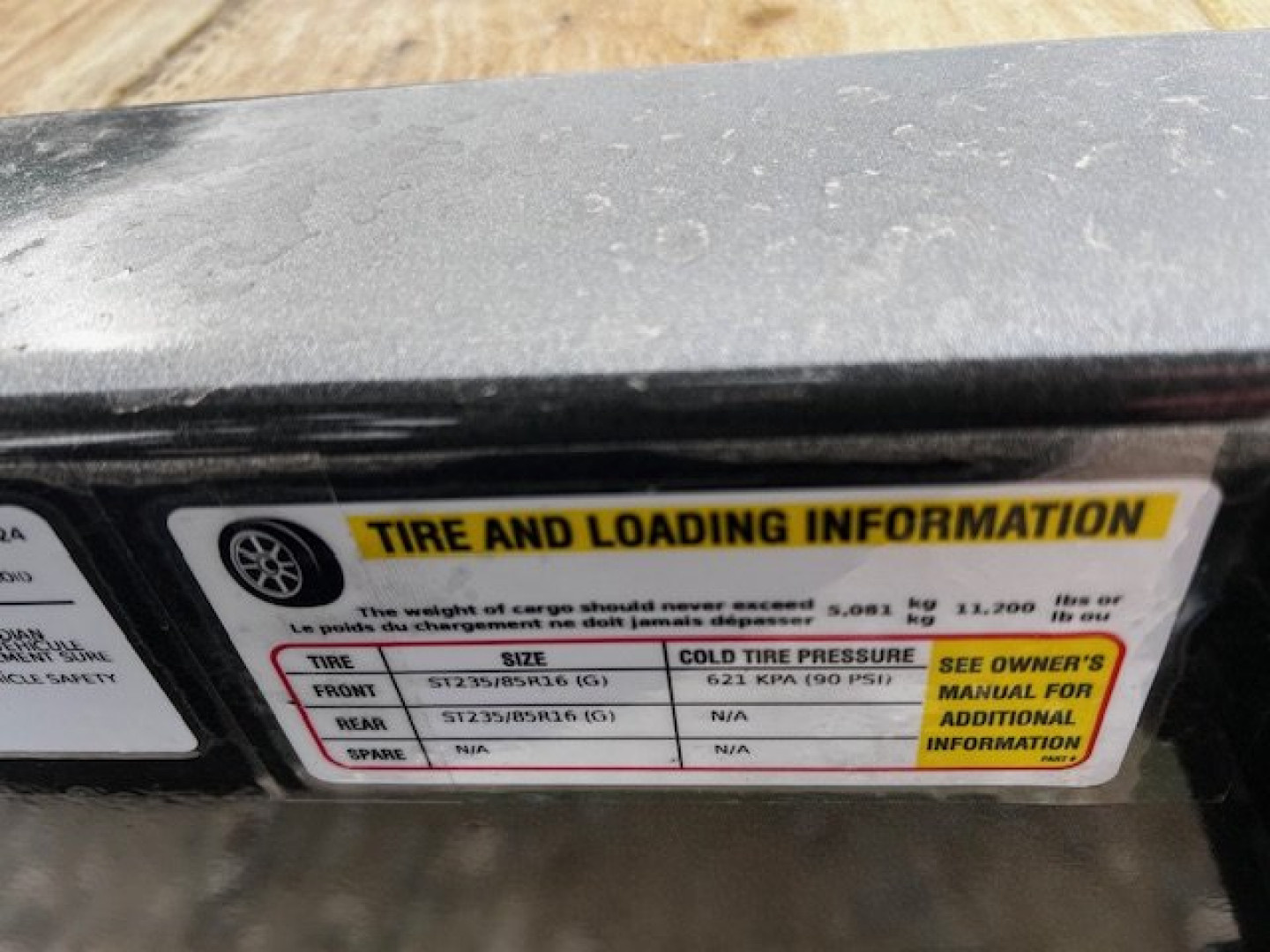 New 2025 MAXXD DOX 102"X24' DECKOVER BUMPER PULL 15.6 K GVWR 14 PLY Equipment Trailer