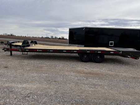 New 2025 MAXXD DOX 102"X24' DECKOVER BUMPER PULL 15.6 K GVWR 14 PLY Equipment Trailer