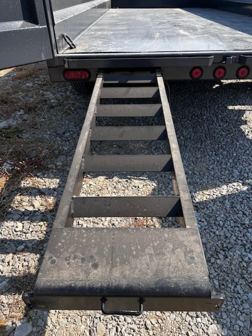 New 2025 Iron Bull DWB 83"x16' 14.9k gvwr Dump Trailer