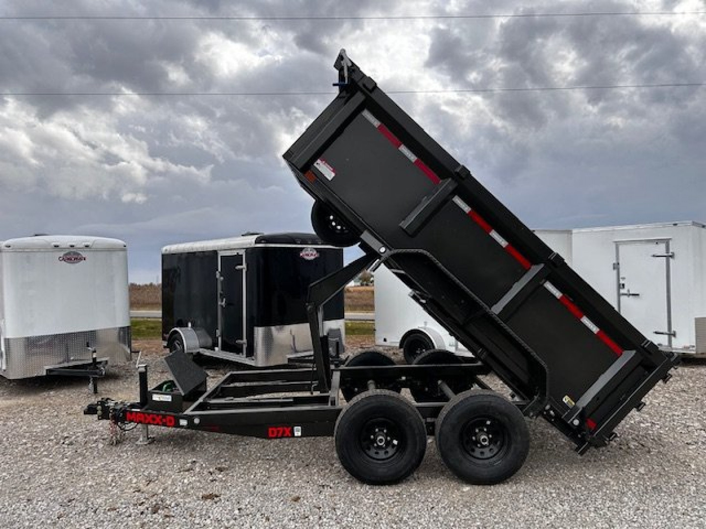 New 2025 MAXXD D7X 72X12 Dump Trailer 12K GVWR WIRELESS KIT/RAMPS/TARP 3' SIDES