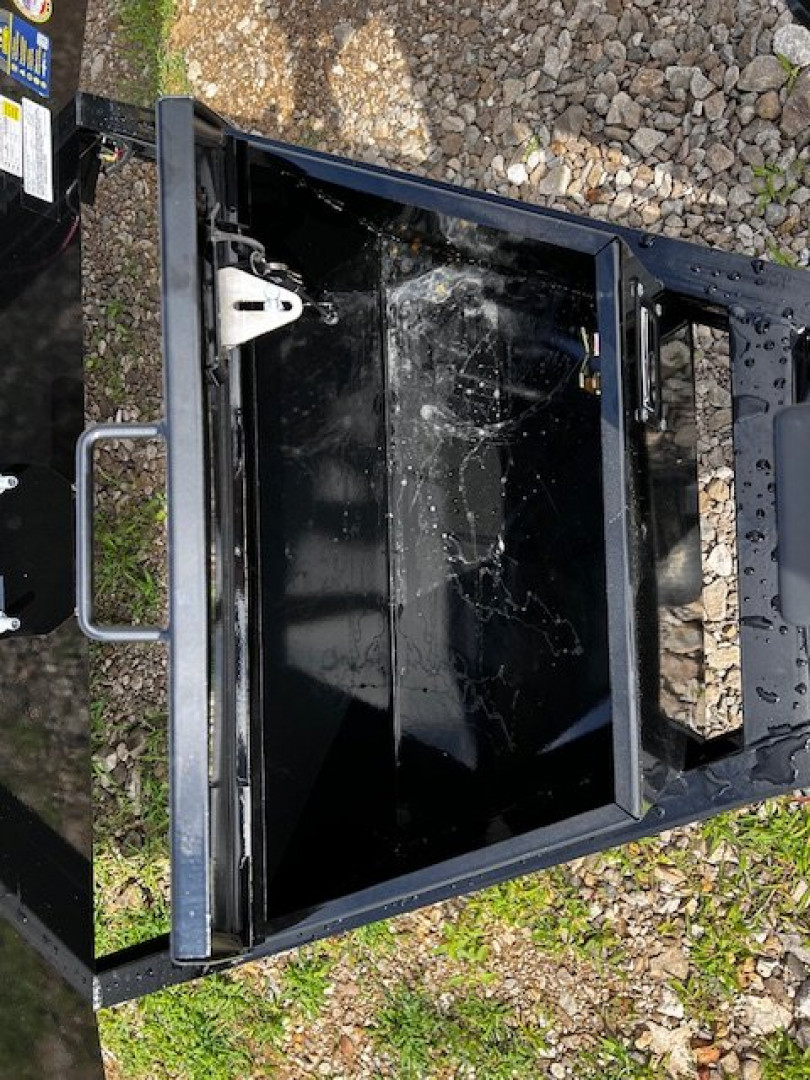 New 2025 MAXXD G6X83X22 Gravity Tilt Equipment Trailer