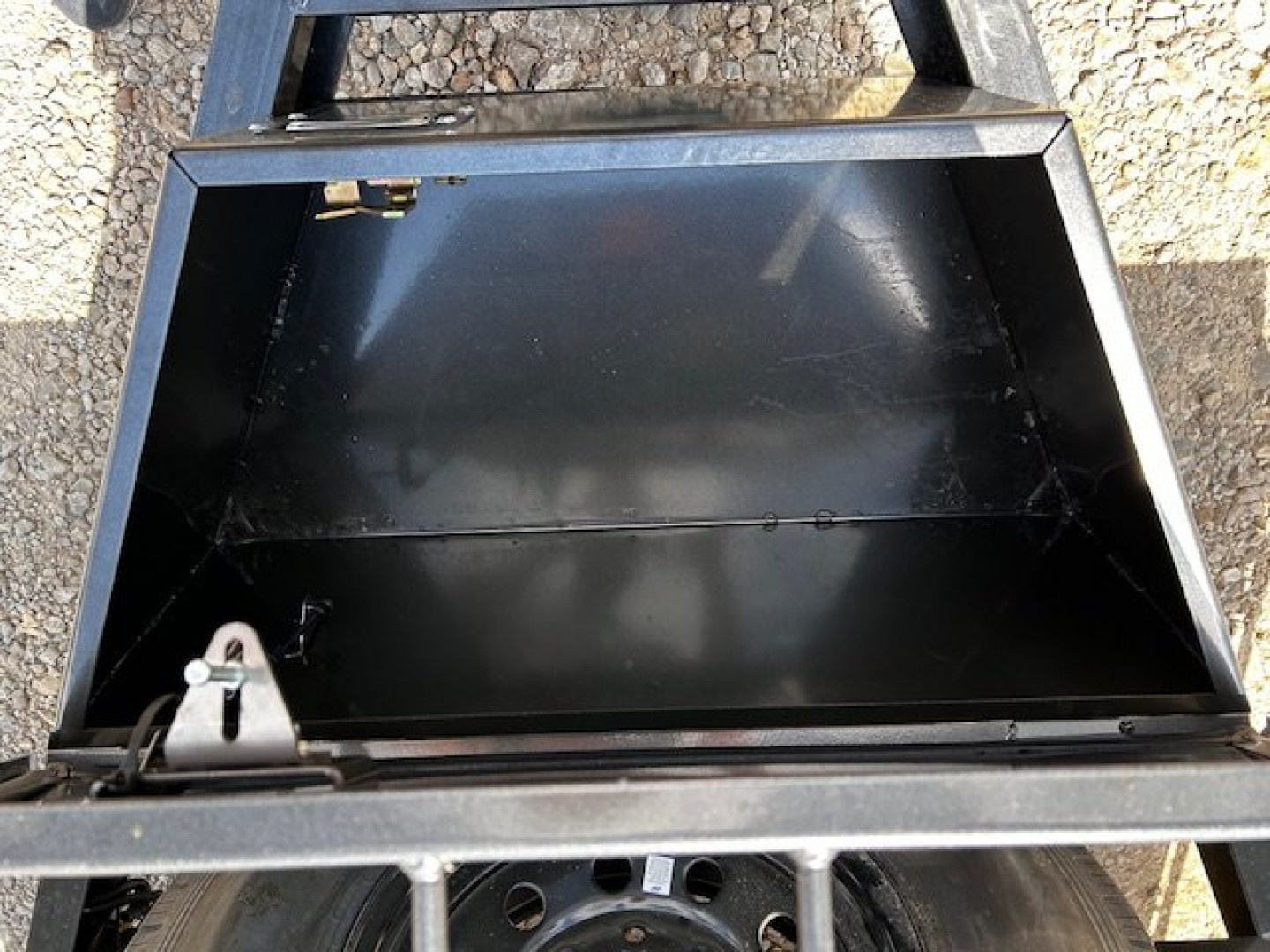 New 2025 MAXXD G6X 83X20 Gravity Tilt Equipment Trailer 14 PLY TIRES