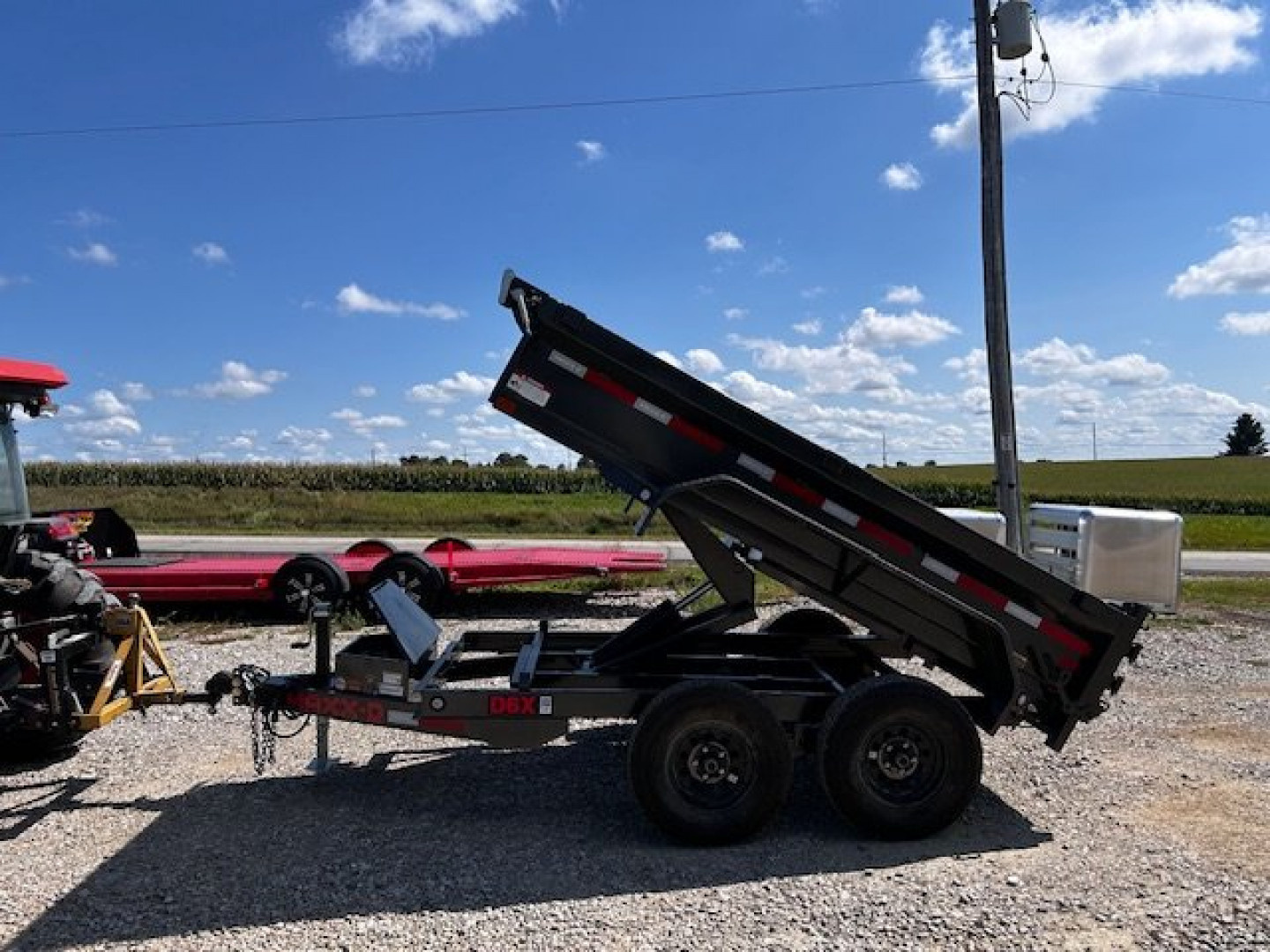 New 2025 MAXXD 60x10 7k gvwr Dump Trailer scissor hoist/Ramps