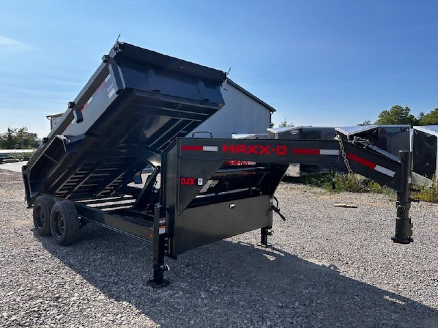 New 2025 MAXXD DJX 83"X14' GN 17.5 K GVWR HD Dump Trailer