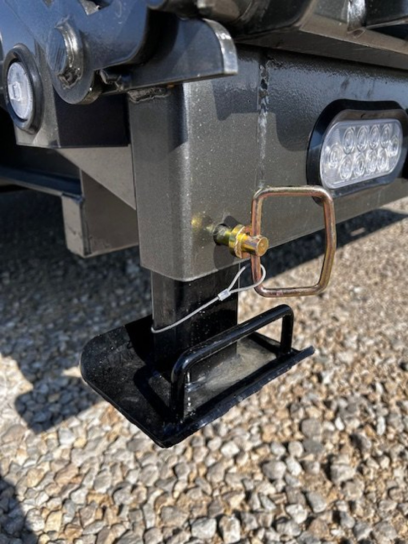 New 2025 MAXXD DJX 83"X14' GN 17.5 K GVWR HD Dump Trailer