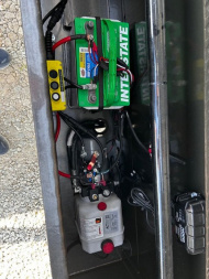 New 2025 MAXXD DJX 83"X14' GN 17.5 K GVWR HD Dump Trailer