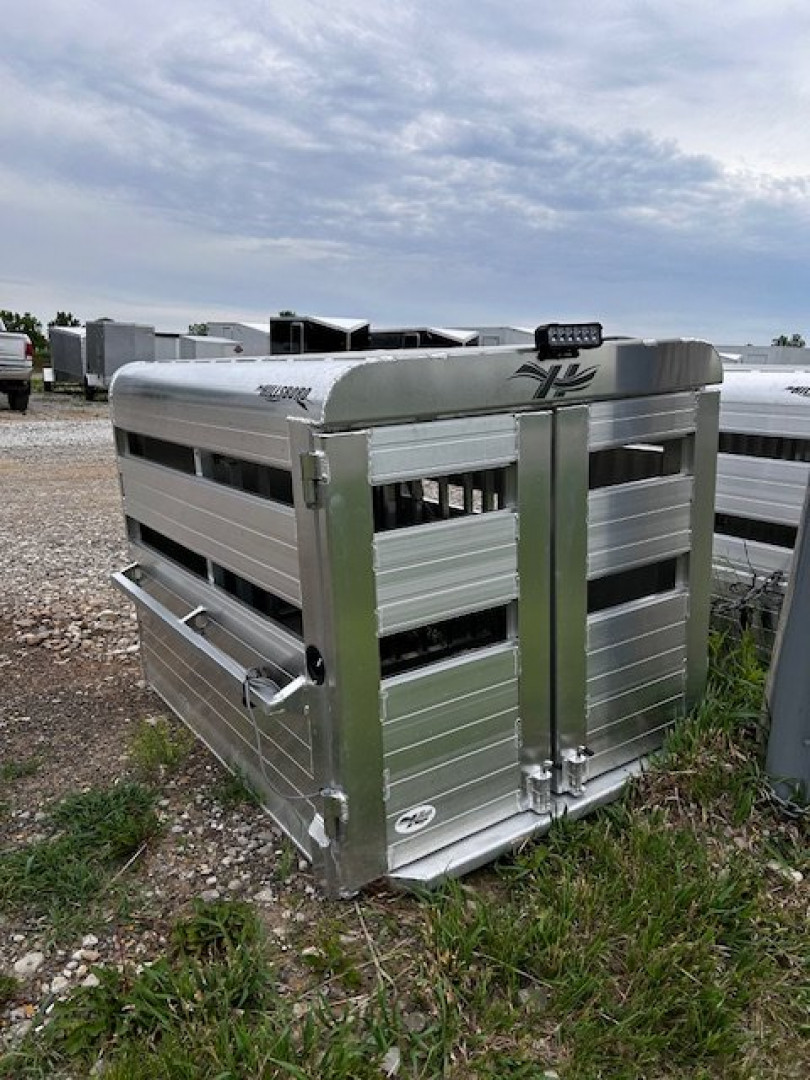 New 2025 Hillsboro Livestock box 44"x60" with loading light Stock / Stock Combo Trailer