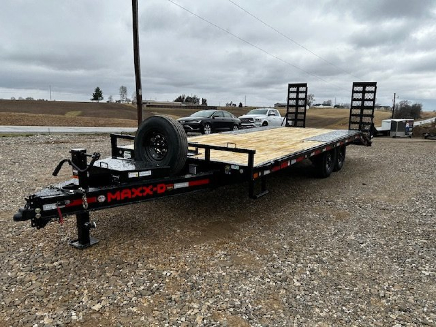 New YEAR END CLEARANCE SALE SAVE $$$ 2024 MAXXD DOX 102"X22' DECKOVER BUMPER PULL 15.6K GVWR Equipment Trailer