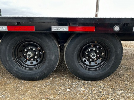 New YEAR END CLEARANCE SALE SAVE $$$ 2024 MAXXD DOX 102"X22' DECKOVER BUMPER PULL 15.6K GVWR Equipment Trailer