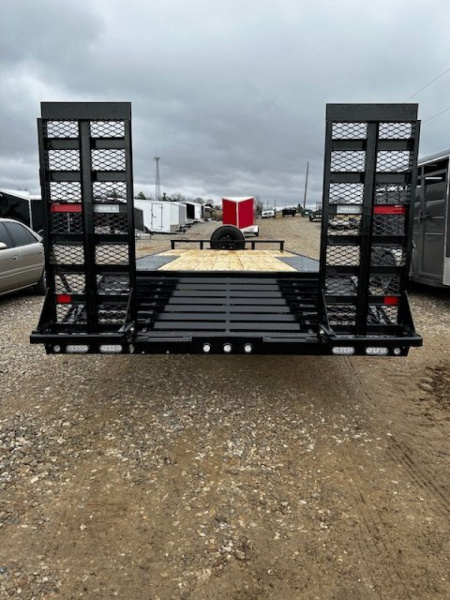 New YEAR END CLEARANCE SALE SAVE $$$ 2024 MAXXD DOX 102"X22' DECKOVER BUMPER PULL 15.6K GVWR Equipment Trailer