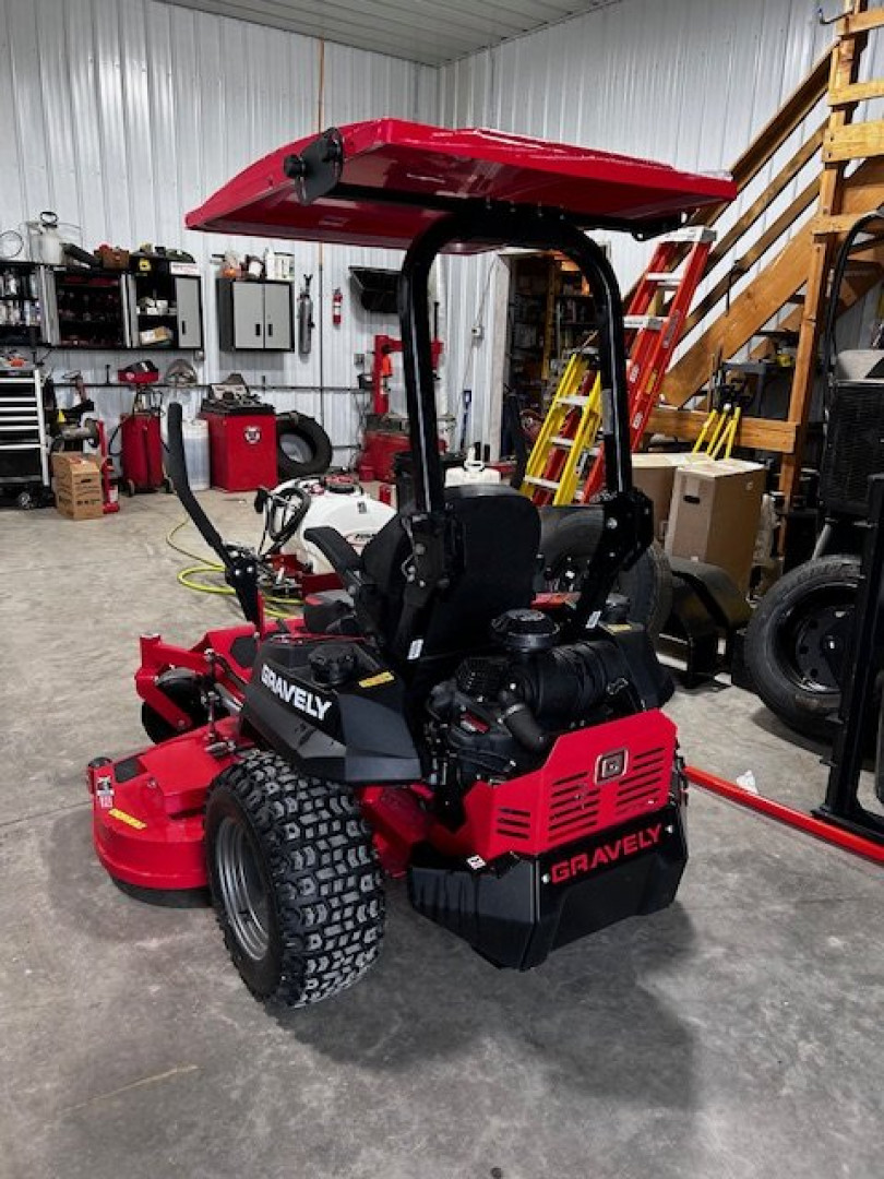 New NEW Gravely Pro Turn 160 Commercial Zero Turn DEMO SALE SAVE $$$$