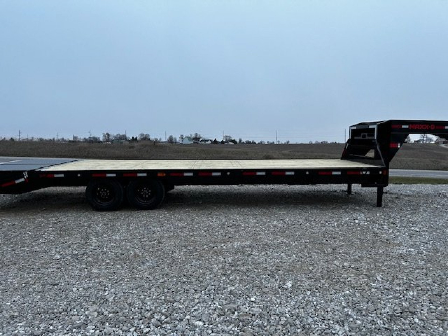 New YEAR END CLEARANCE SALE$$ 2024 MAXXD GSX 102"X28' 5' DOVETAIL 17.5K GVWR GN DECKOVER HD Equipment Trailer