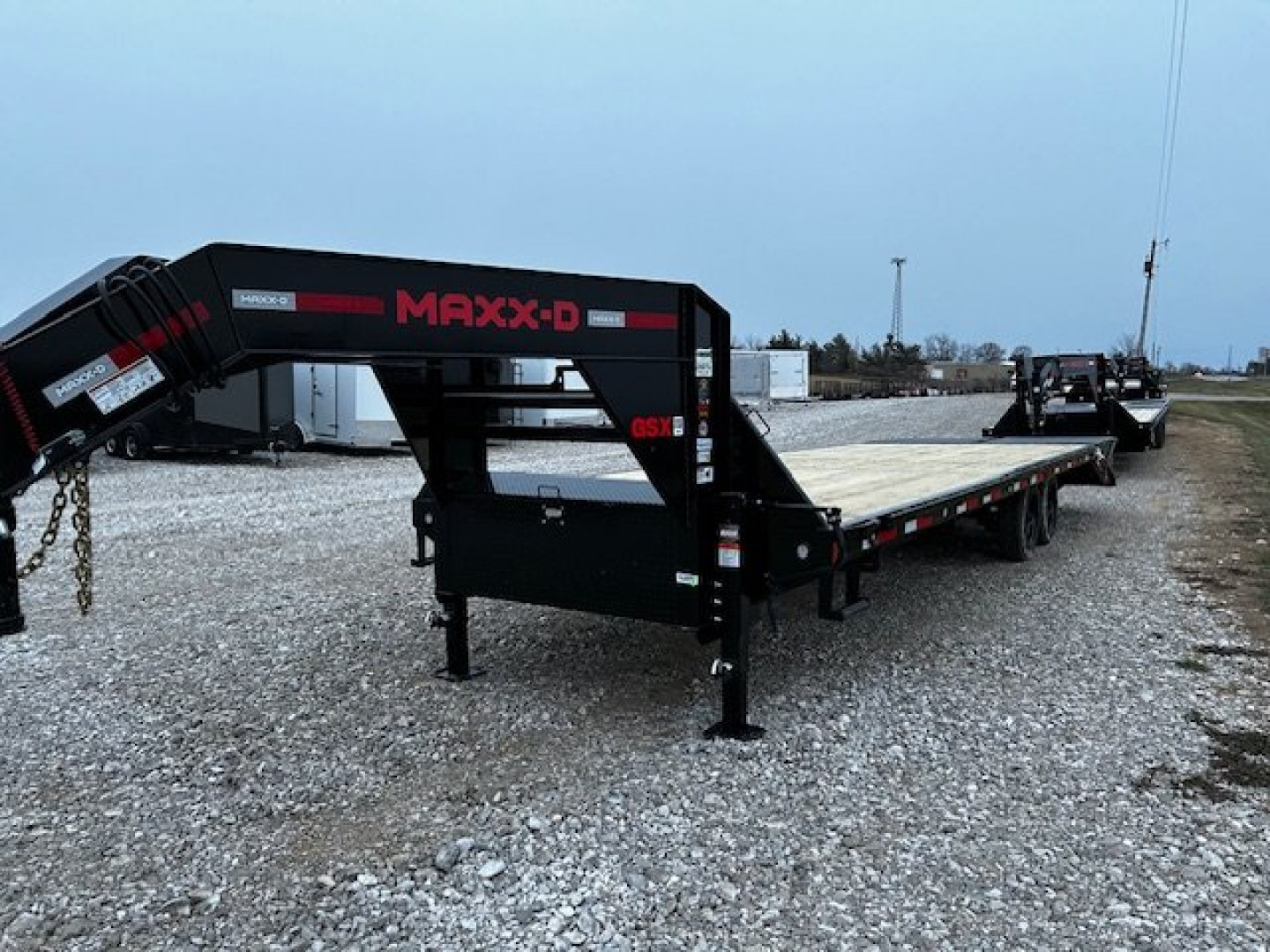 New YEAR END CLEARANCE SALE$$ 2024 MAXXD GSX 102"X28' 5' DOVETAIL 17.5K GVWR GN DECKOVER HD Equipment Trailer