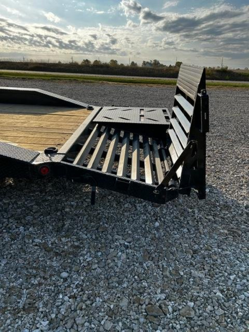 New SALE***2023 IRON BULL ETB 102x20 Equipment Trailer