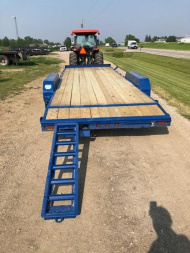 New 2023 HEARTLAND 82x22 10k car hauler Car / Racing Trailer