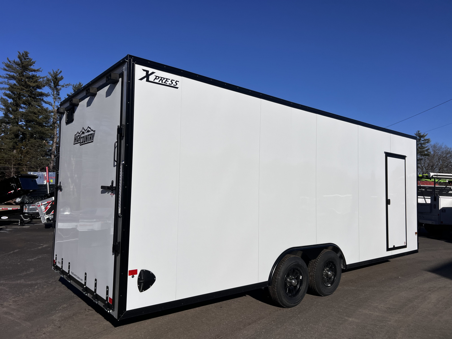 New 2025 High Country 8.5x22 + 3FT V-Nose- Aluminum trailer /7'6'' interior height/blackout - 9990gvw