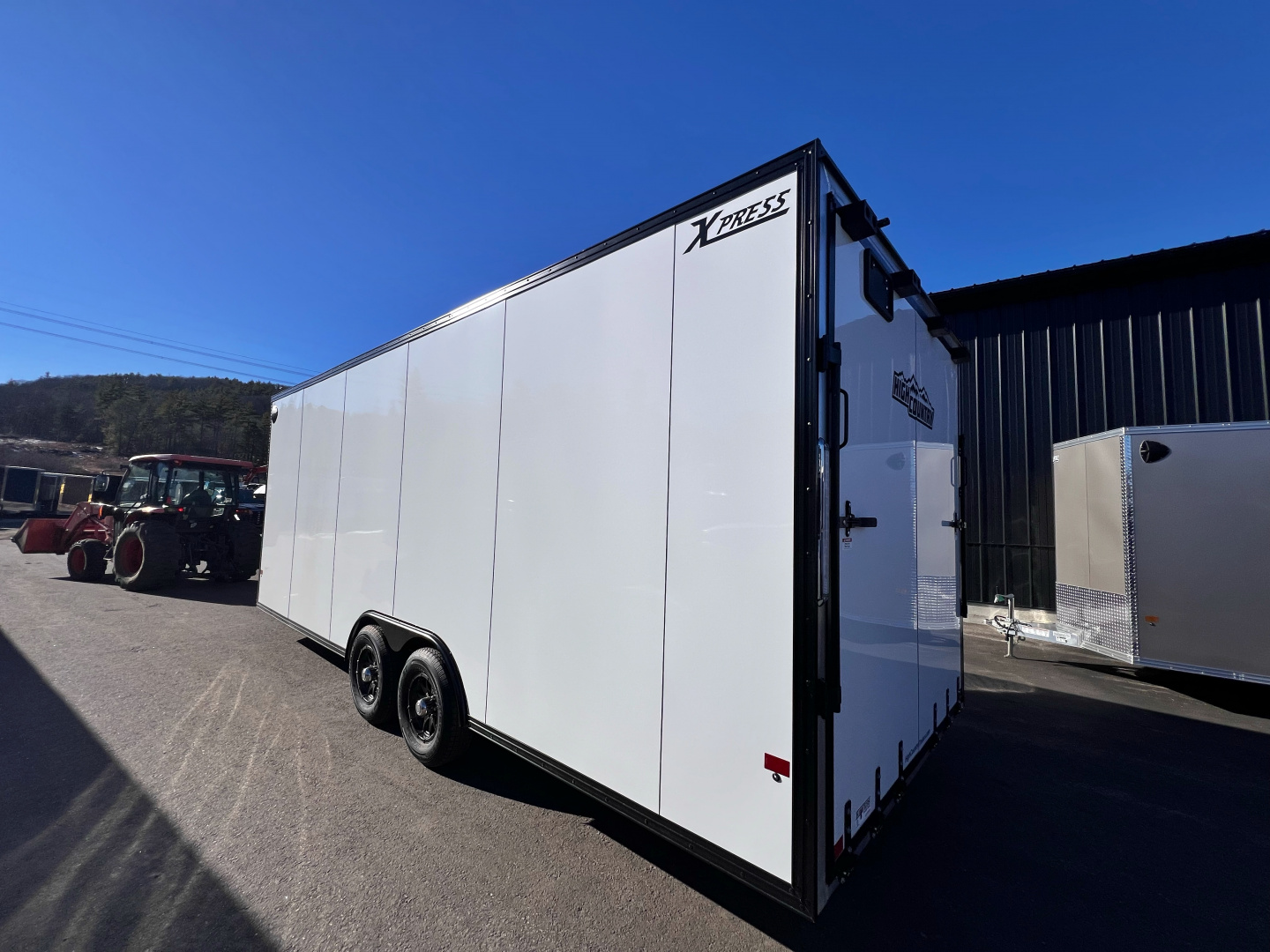 New 2025 High Country 8.5x22 + 3FT V-Nose- Aluminum trailer /7'6'' interior height/blackout - 9990gvw