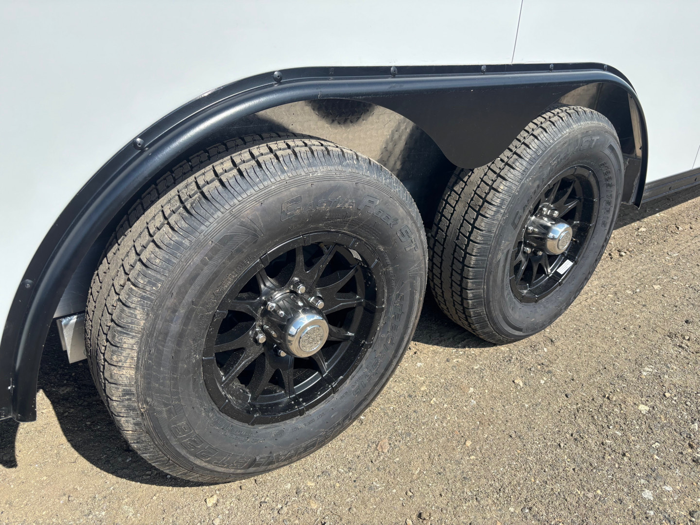 New 2025 High Country 8.5x22 + 3FT V-Nose- Aluminum trailer /7'6'' interior height/blackout - 9990gvw