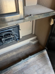 Used 2019 Elite 5 Horse Living Quarters Trailer