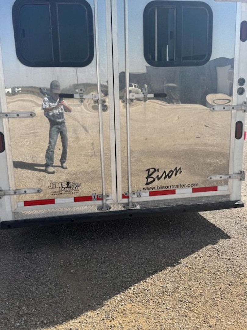 Used 2009 Bison Aluminum Sport 4 Horse Living Quarters Horse Trailer