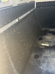 Used 2019 Platinum 5 Horse Reverse Load Platinum Living Quarters Horse Trailer