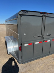 Used 2020 Titan Low Pro 6 Pen Bumper Pull Trailer
