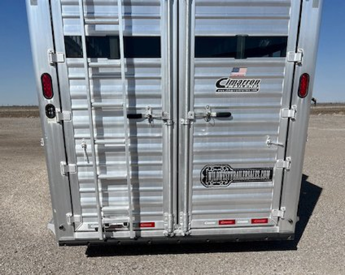 Used 2023 Cimarron 26' Stock Combo