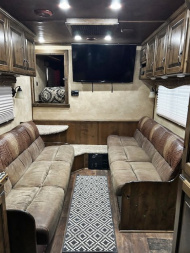 Used 2014 Elite 4 Horse Living Quarters Horse Trailer