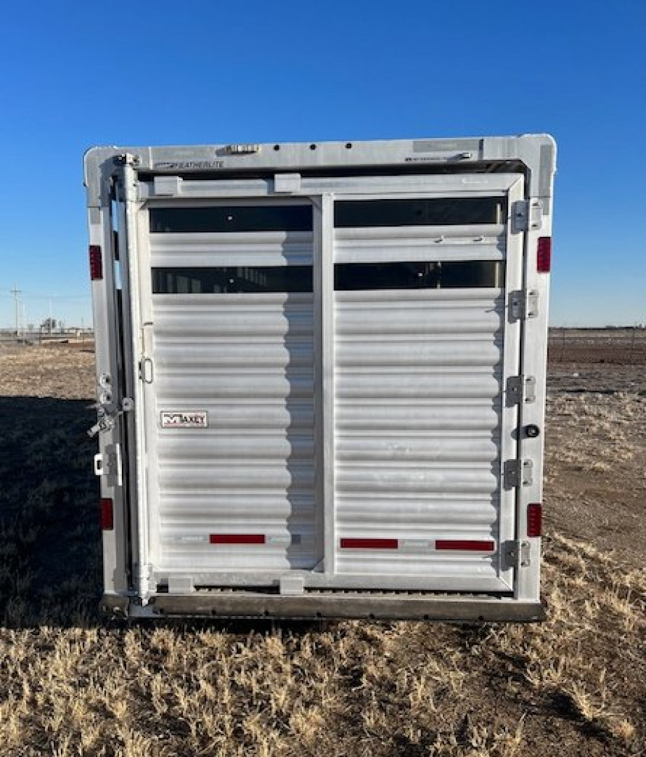 Used 2018 Featherlite 28' Stock Combo Trailer
