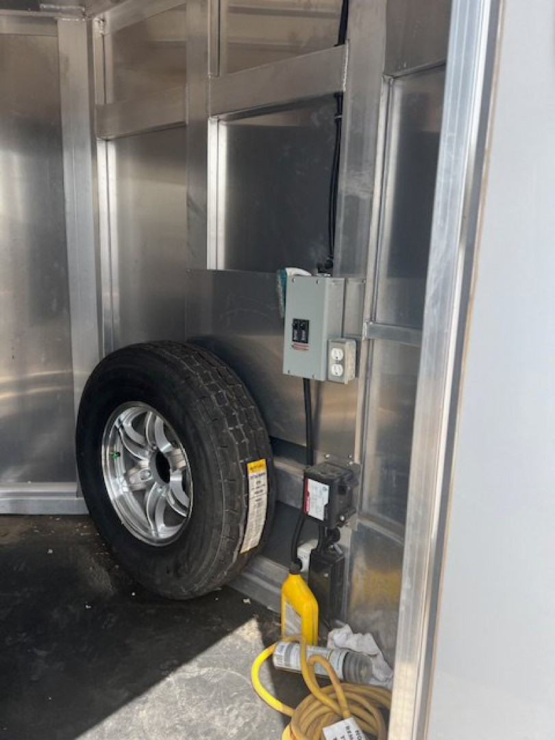 Used 2020 Cimarron Show Star Trailer