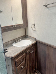 Used 2023 4-Star P/C Load 4 Horse Living Quarters Horse Trailer