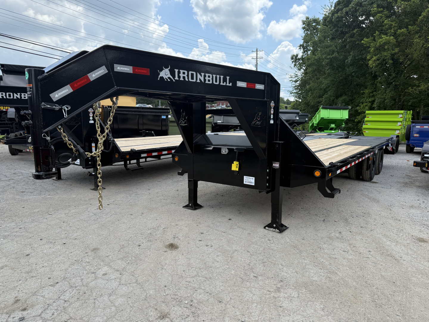New 2026 Iron Bull FLG 20K 20+5 HYD JACK Equipment Trailer