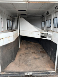Used 2000 3 Horse Trails West Horse Trailer