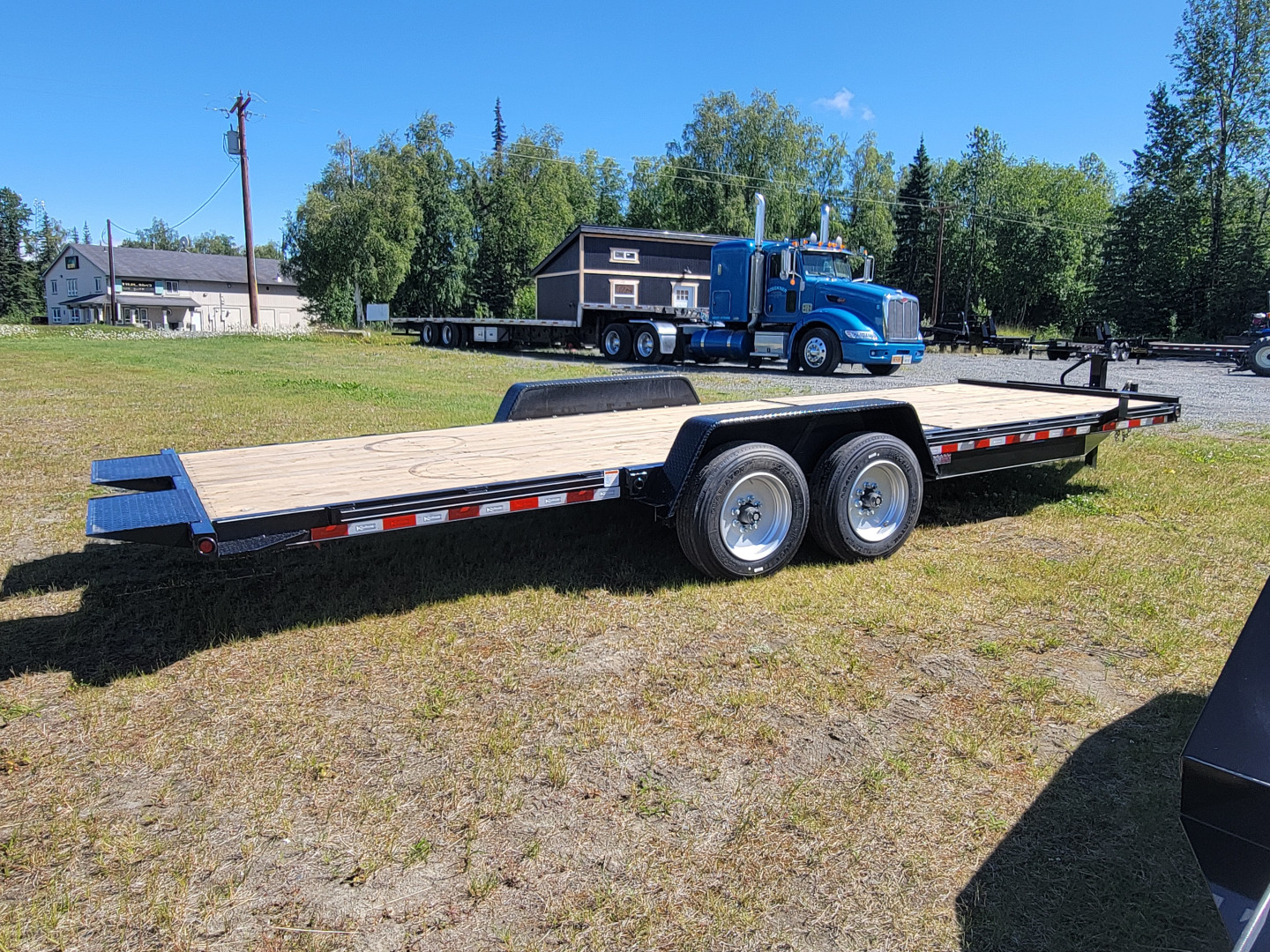 New 2025 Kaufman Trailers 17K Tilt Trailer