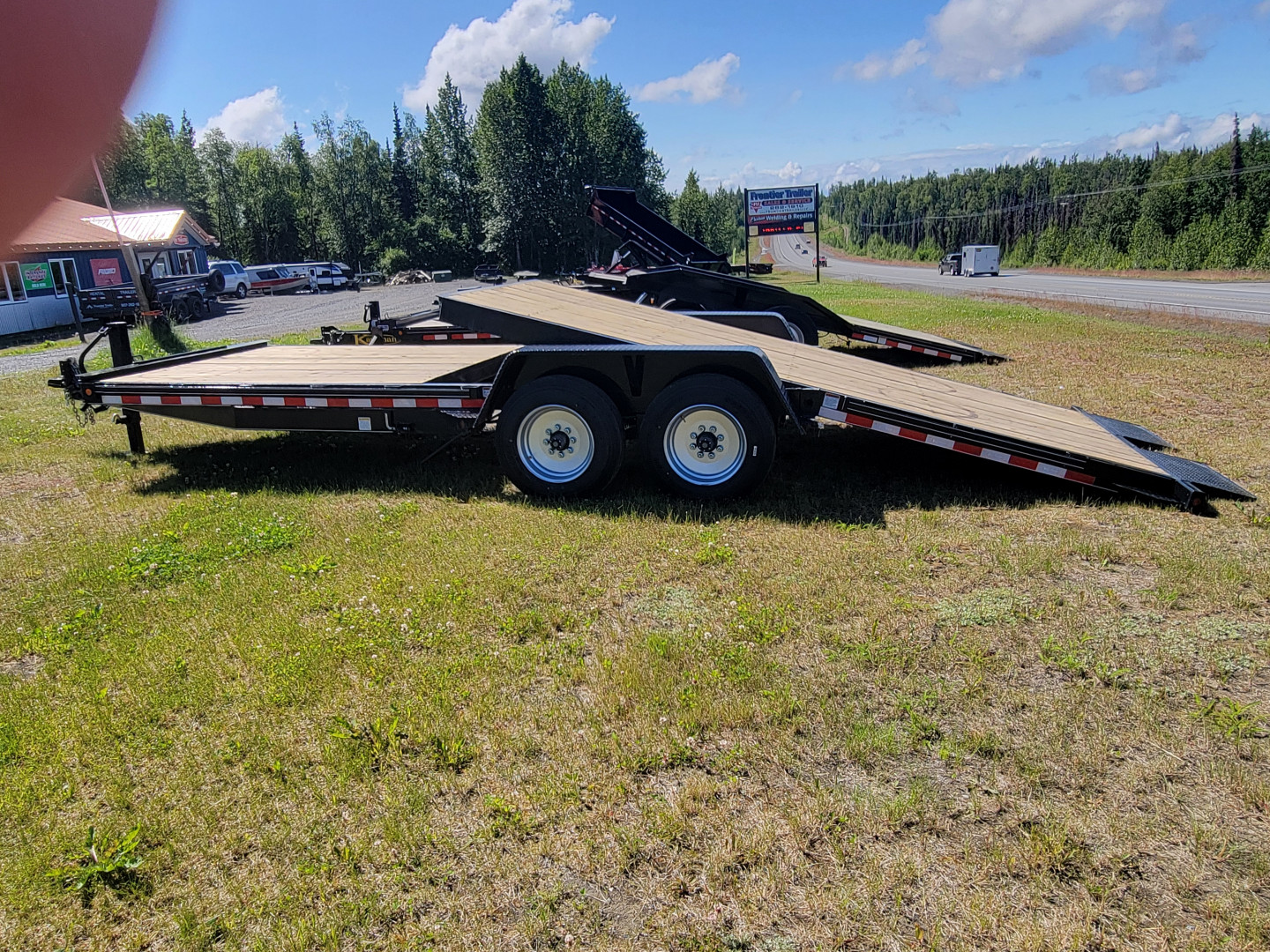 New 2025 Kaufman Trailers 17K Tilt Trailer