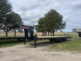 New 2025 Trailerman Hydraulic Dove Deckover Trailer (23+9)