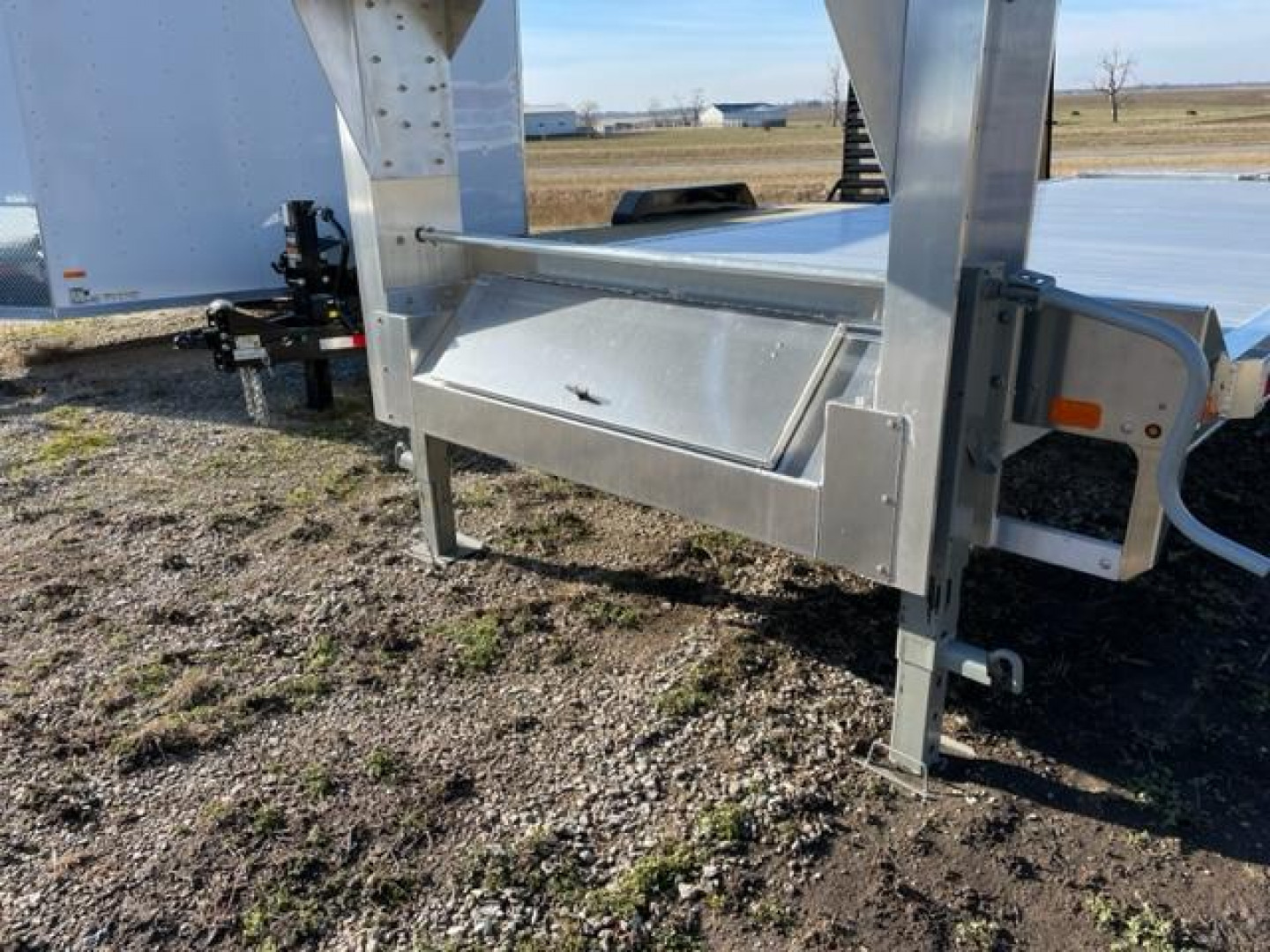 New 2025 EBY Deckover Equipment Trailer