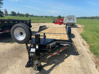 New 2024 TRAILERMAN Cushion Tilt Equipment Trailer