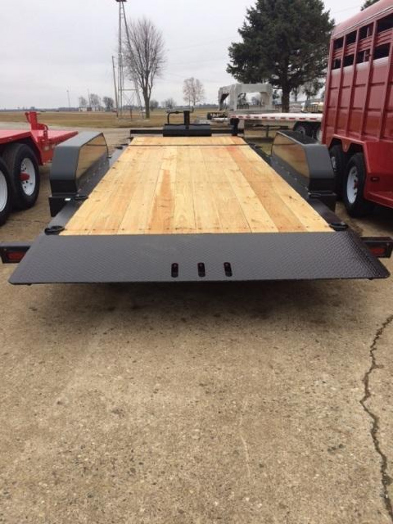 New 2024 TRAILERMAN TRAILERS INC. Cushion Tilt Equipment Trailer