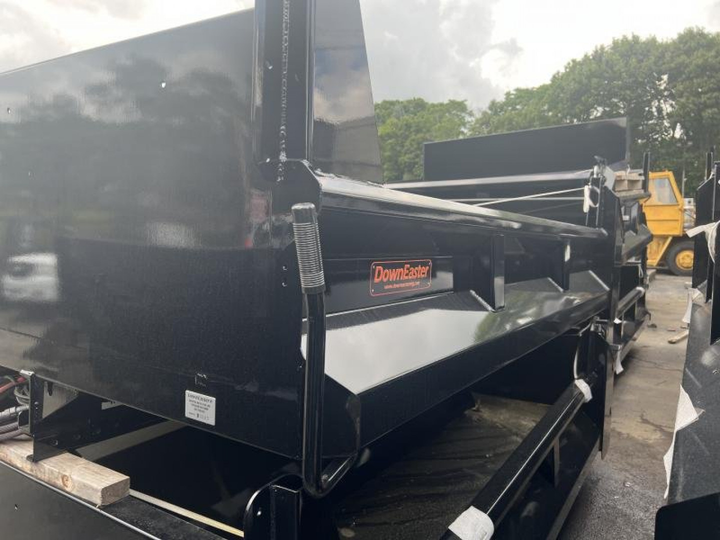 New 2024 OTHER 9'3" 13" sides Truck Bed