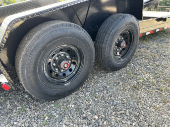 New 2025 PJ Trailers TJ22 Equipment Tilt Trailer