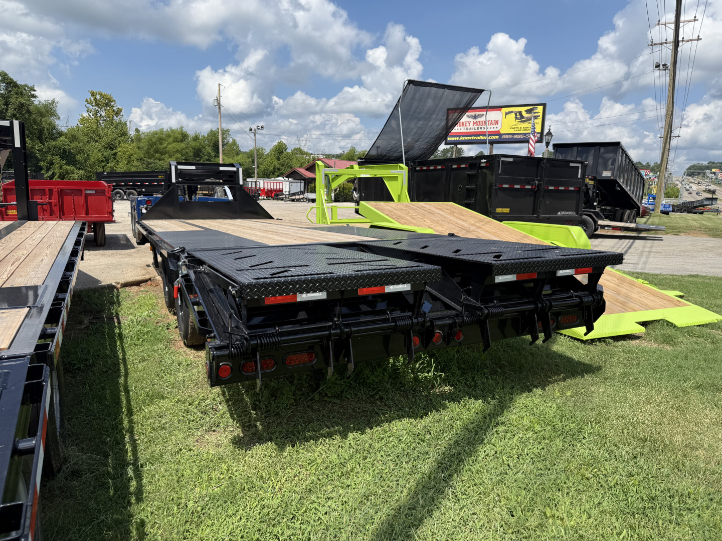 New 2025 Iron Bull FLG 20K 20+5 RAMPAGE RAMPS Equipment Trailer