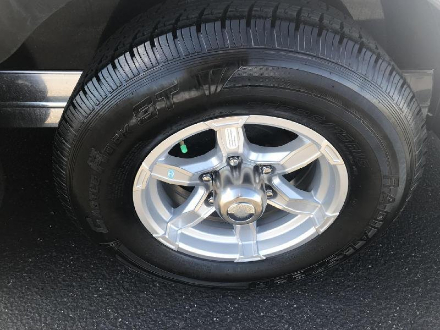 New 2023 Sundowner Car Hauler with Rock Guard