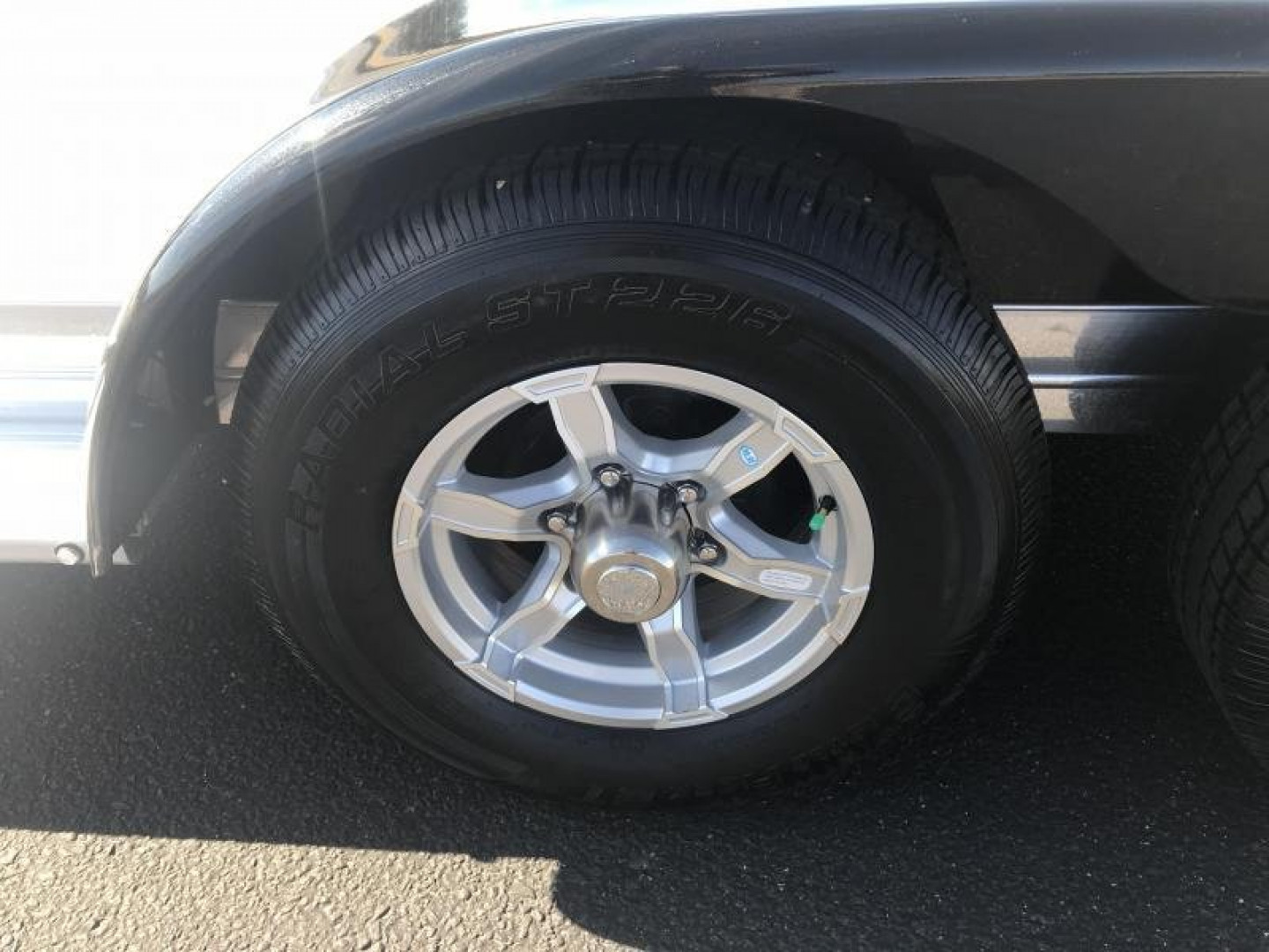 New 2023 Sundowner Car Hauler with Rock Guard